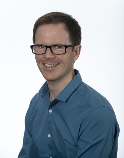 Dr Ian Dawson